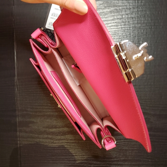 MCM Small Crossbody - Picture 3 of 11